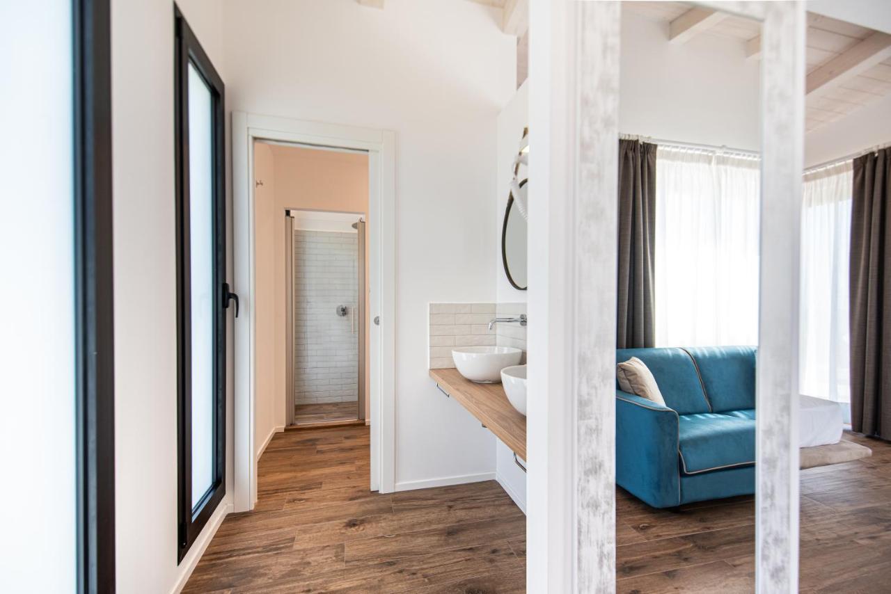 לינה וארוחת בוקר נומאנה La Perla Relais מראה חיצוני תמונה